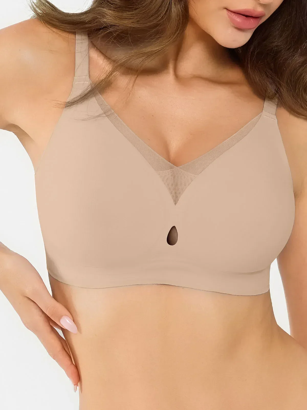 Seamless Breathable Contour Plunge Bra - Image 7