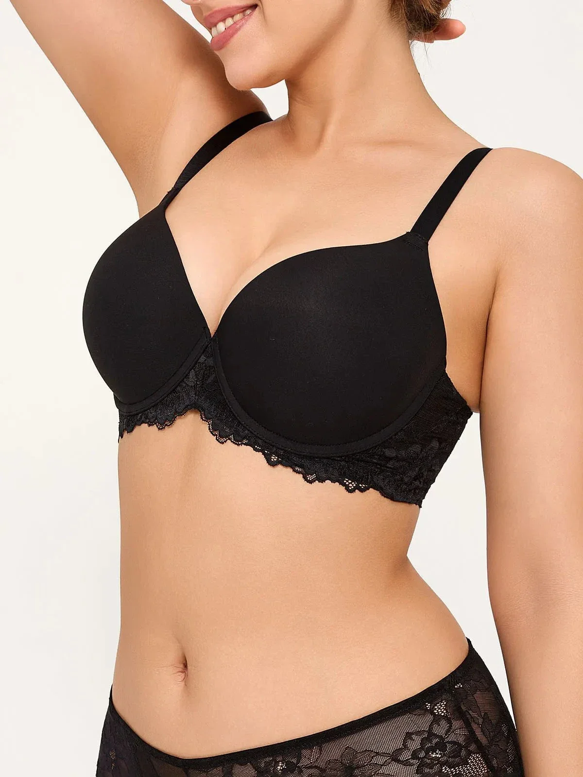 Delicate Embrace Lace Underwire Bra - Image 4