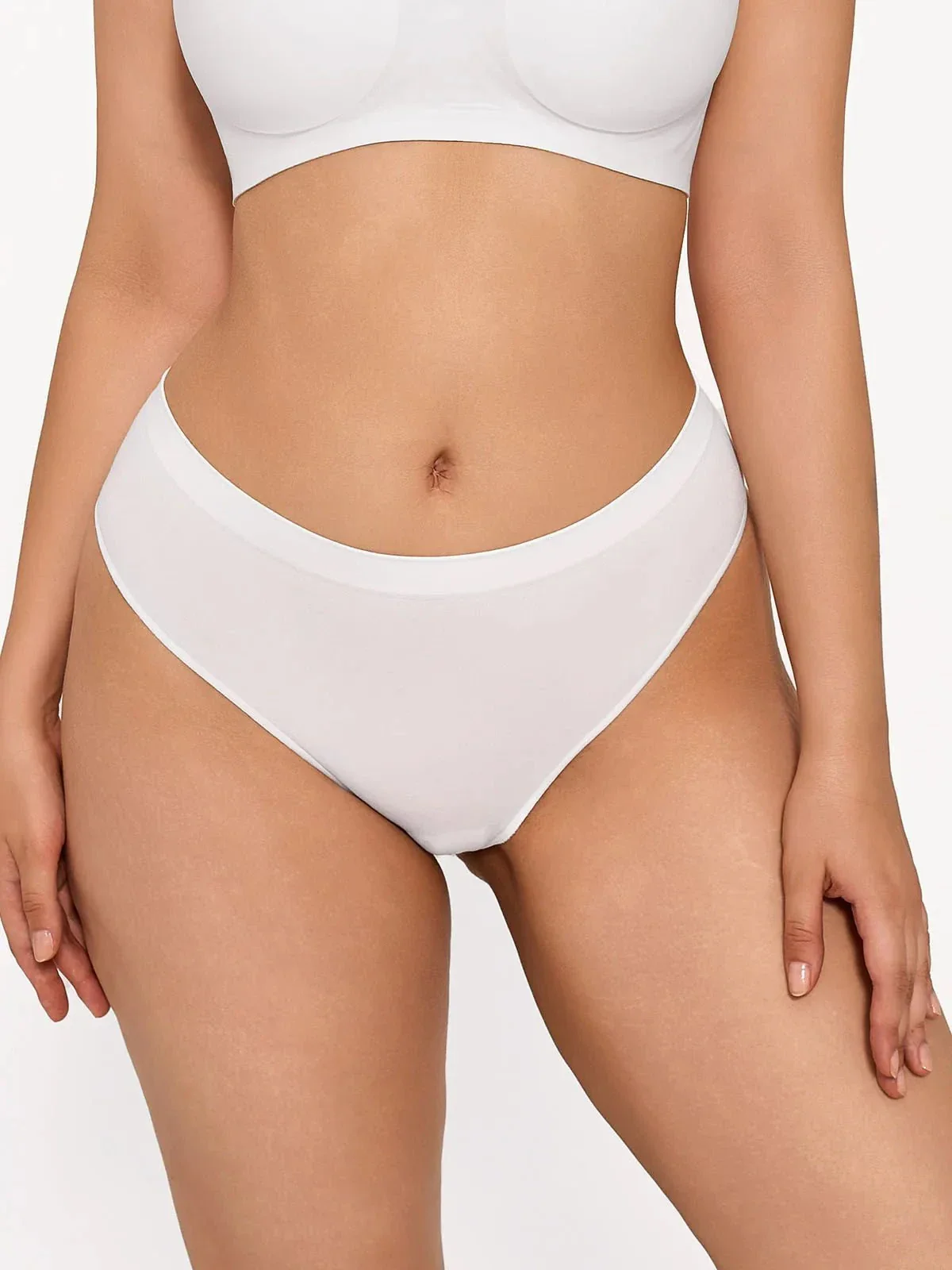 Seamless Solid Mid-Rise Thong Brief - Image 5
