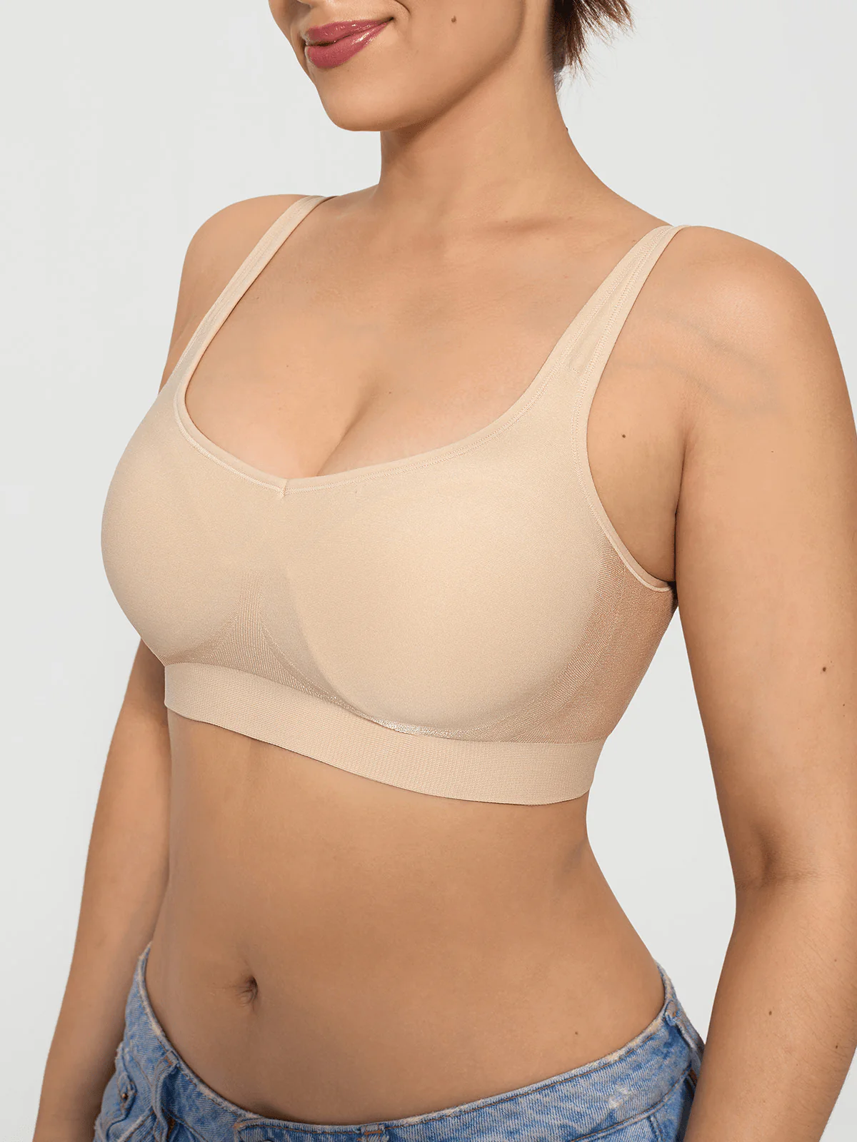Seamless Adjustable Wide-Strap Underwire-Free Smoothing Bra - Image 14