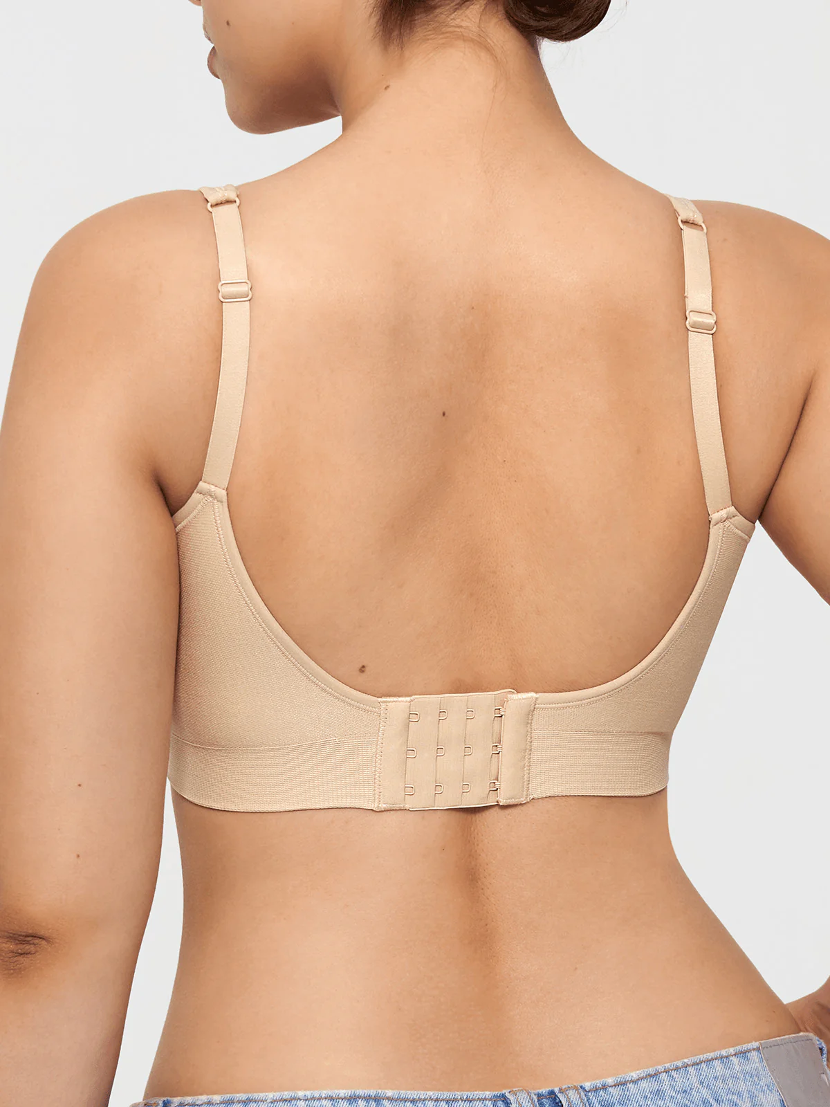 Seamless Adjustable Wide-Strap Underwire-Free Smoothing Bra - Image 15