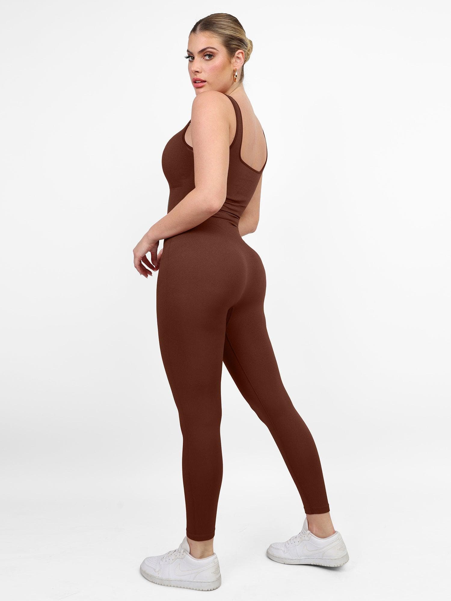 The Shapewear Coverall Sport Seamless Square Neck - Image 7