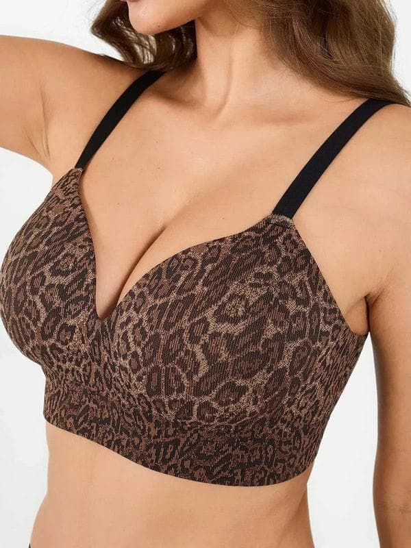 ContourLift™ Seamless Wireless Shaping Push Up Bra - Image 10