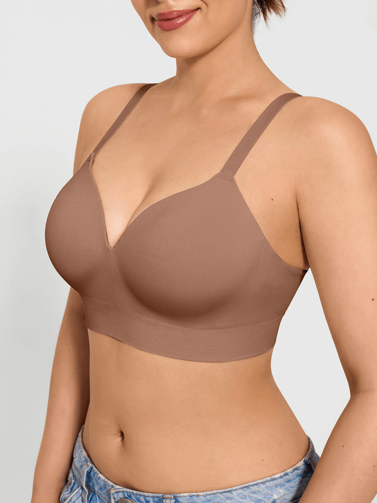 ContourLift™ Seamless Wireless Shaping Push Up Bra - Image 39